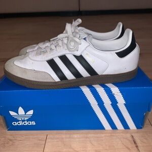 Adidas samba